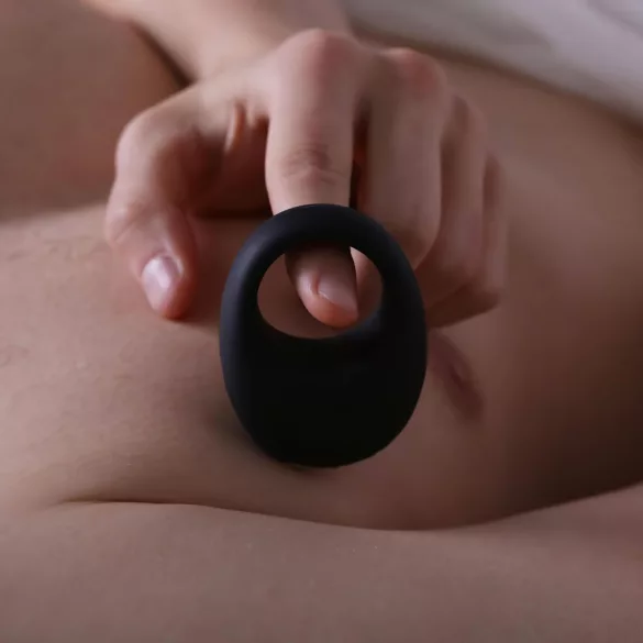 Je Joue Mio - inel vibrator penis - reîncărcabil, impermeabil, negru