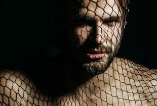 Ghid cage de castitate: Cum alegi, probezi și folosești în siguranță