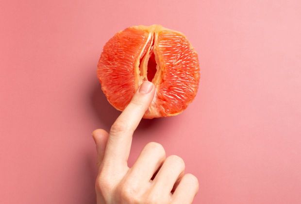 Fingering Anal: Cum să-l faci în siguranță pentru plăcere maximă